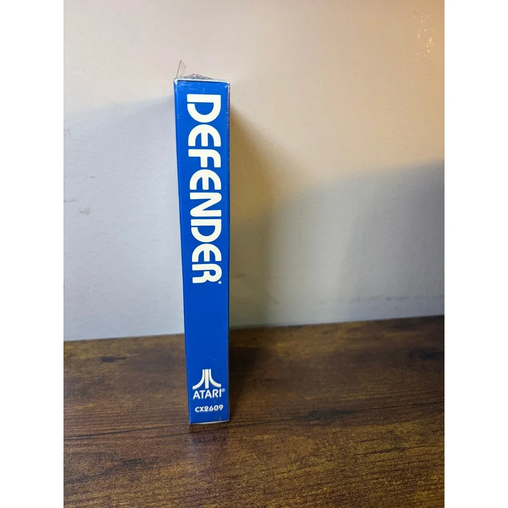 Atari 2600 Defender Video Game CX2609 Factory Sealed First Edition DC Comic Book